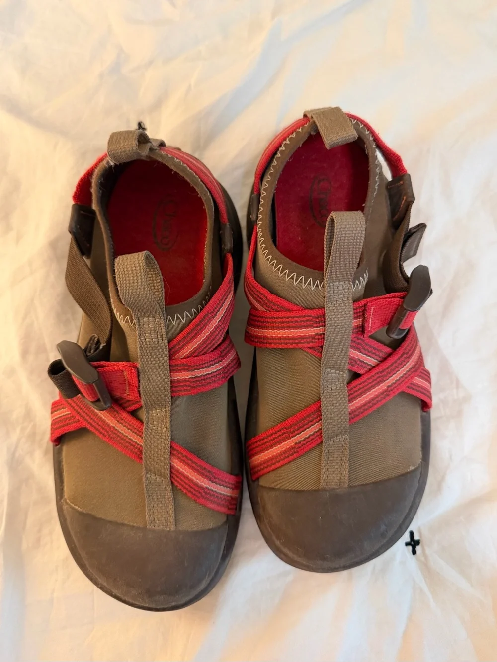 Keen Kids Olive and Red Adventure Water Shoes 5